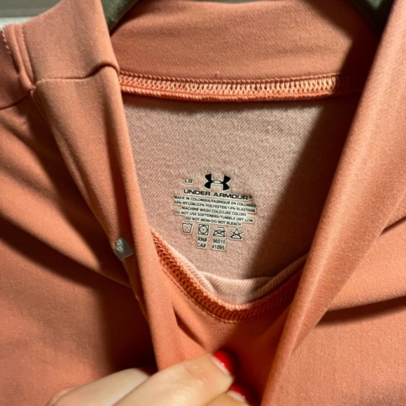 UnderArmour long sleeve undershirt - Picture 2 of 3